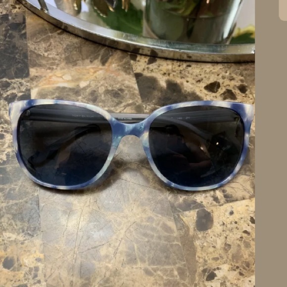 COPY - Tory Burch Women's Sunglasses - Picture 7 of 8